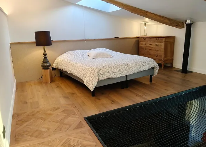 Casa de Férias Du Volcan Des Causses Saint-Jean-dʼAlcapiès